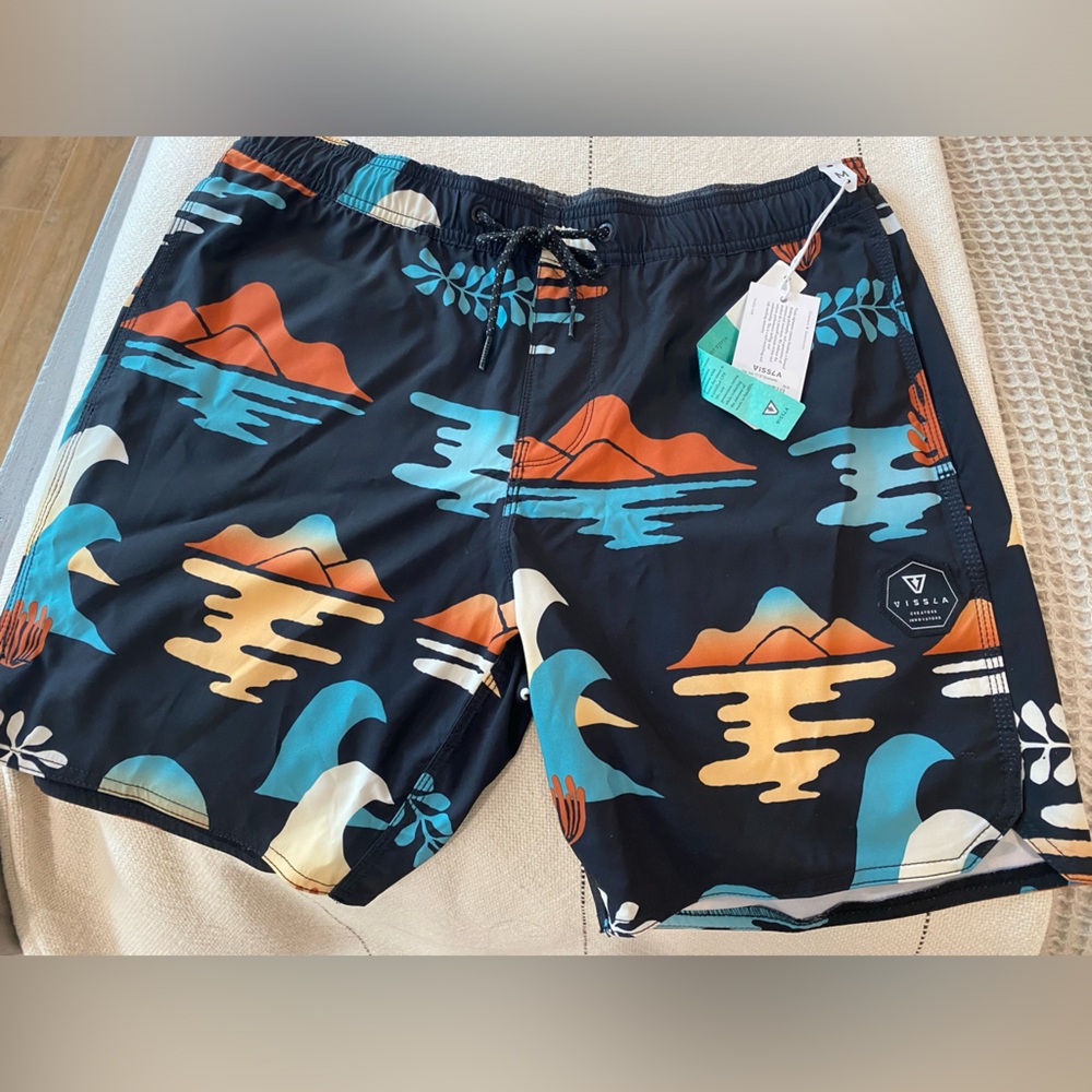 VISSLA Board Shorts The Isle NWT!